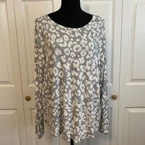 Old Navy long sleeve scoop neck sweater - XL